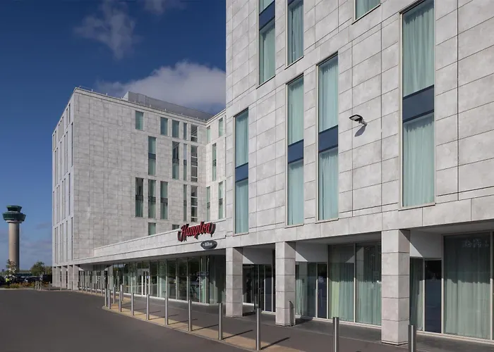 Hampton By Hilton London Stansted Airport
